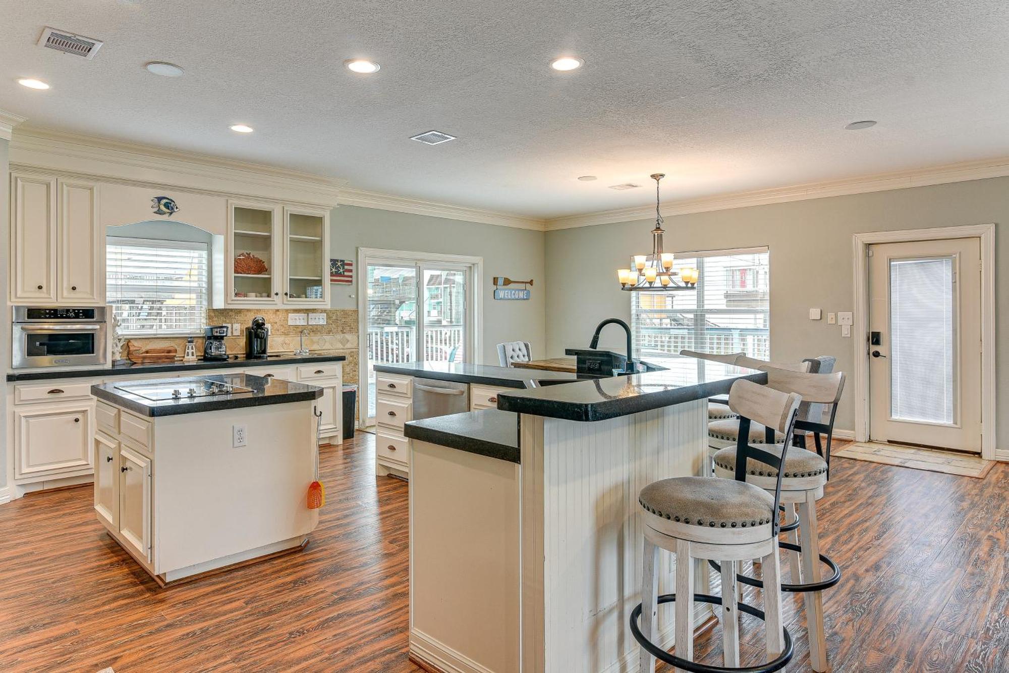 Large Group Gulf Retreat, Steps To Surfside Beach! المظهر الخارجي الصورة